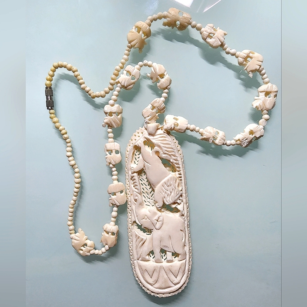 Vintage Hand Carved Tribal Bone Necklace